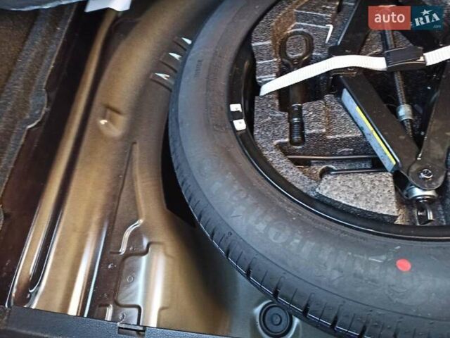 Черный Шкода Суперб, объемом двигателя 1.8 л и пробегом 57 тыс. км за 21000 $, фото 16 на Automoto.ua