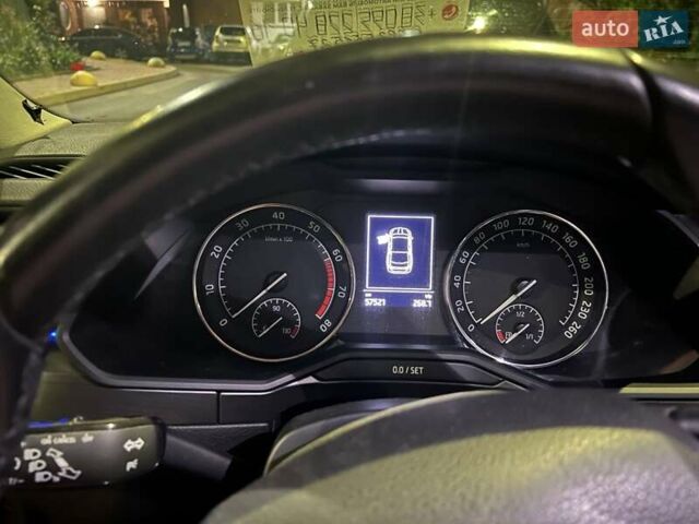 Черный Шкода Суперб, объемом двигателя 1.8 л и пробегом 57 тыс. км за 21000 $, фото 24 на Automoto.ua
