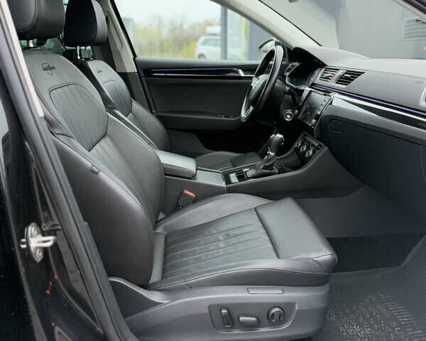 Черный Шкода Суперб, объемом двигателя 2 л и пробегом 178 тыс. км за 24900 $, фото 77 на Automoto.ua