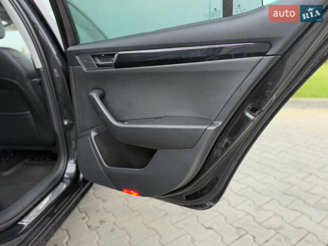 Черный Шкода Суперб, объемом двигателя 2 л и пробегом 178 тыс. км за 24900 $, фото 92 на Automoto.ua