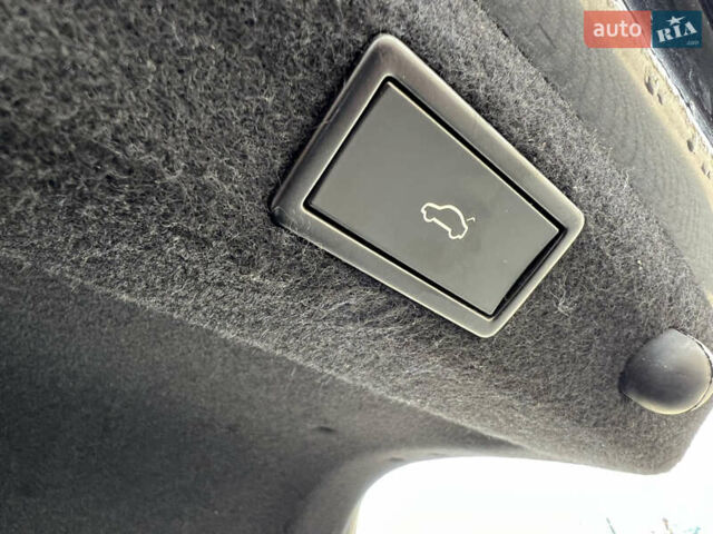 Чорний Шкода Суперб, об'ємом двигуна 2 л та пробігом 319 тис. км за 18500 $, фото 37 на Automoto.ua