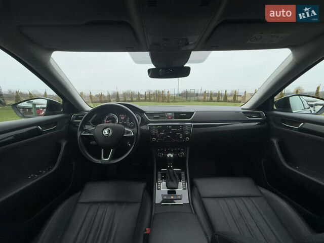 Черный Шкода Суперб, объемом двигателя 2 л и пробегом 178 тыс. км за 24900 $, фото 126 на Automoto.ua