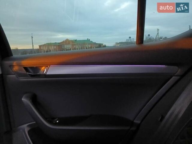 Черный Шкода Суперб, объемом двигателя 1.8 л и пробегом 131 тыс. км за 17300 $, фото 23 на Automoto.ua