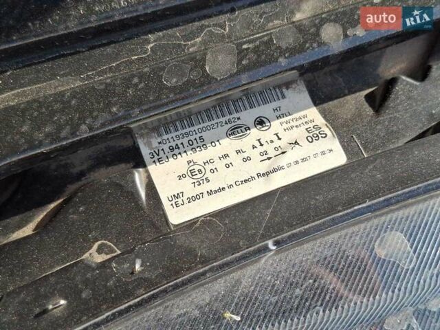 Черный Шкода Суперб, объемом двигателя 1.8 л и пробегом 190 тыс. км за 16300 $, фото 32 на Automoto.ua