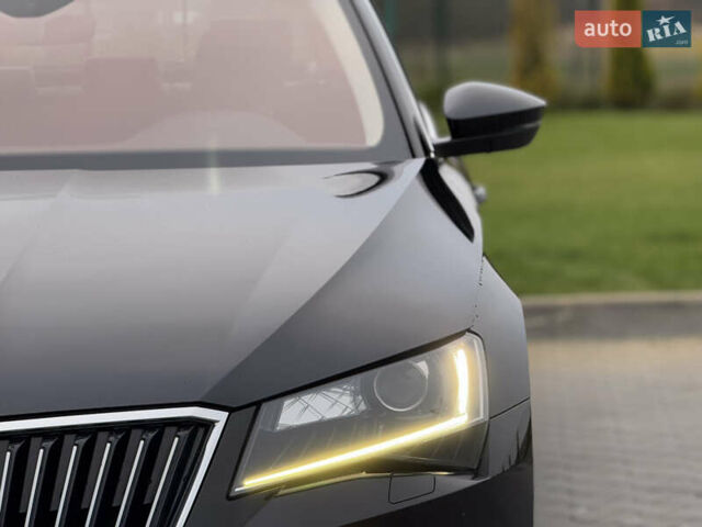 Черный Шкода Суперб, объемом двигателя 2 л и пробегом 178 тыс. км за 24900 $, фото 18 на Automoto.ua