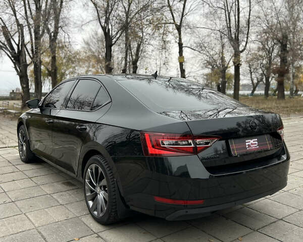 Черный Шкода Суперб, объемом двигателя 1.98 л и пробегом 174 тыс. км за 17500 $, фото 9 на Automoto.ua