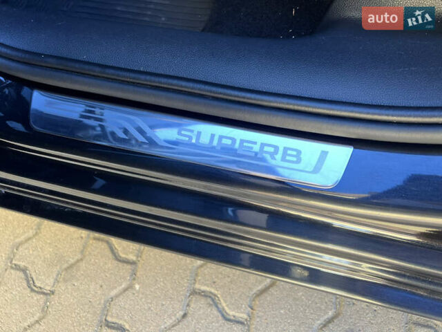 Чорний Шкода Суперб, об'ємом двигуна 2 л та пробігом 319 тис. км за 18500 $, фото 40 на Automoto.ua