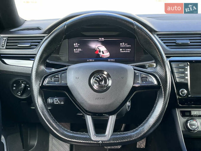 Черный Шкода Суперб, объемом двигателя 1.97 л и пробегом 262 тыс. км за 20990 $, фото 18 на Automoto.ua