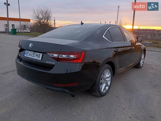Черный Шкода Суперб, объемом двигателя 1.8 л и пробегом 131 тыс. км за 17300 $, фото 3 на Automoto.ua