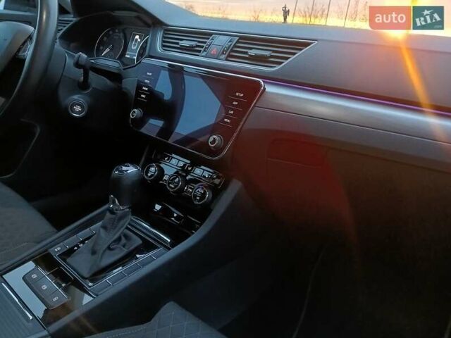 Черный Шкода Суперб, объемом двигателя 1.8 л и пробегом 131 тыс. км за 17300 $, фото 20 на Automoto.ua