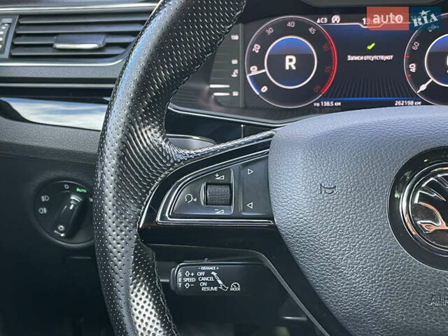 Черный Шкода Суперб, объемом двигателя 1.97 л и пробегом 262 тыс. км за 20990 $, фото 20 на Automoto.ua