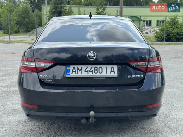 Чорний Шкода Суперб, об'ємом двигуна 2 л та пробігом 247 тис. км за 16999 $, фото 9 на Automoto.ua