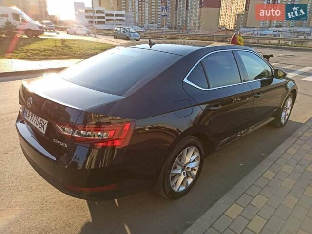 Черный Шкода Суперб, объемом двигателя 1.8 л и пробегом 57 тыс. км за 21000 $, фото 7 на Automoto.ua