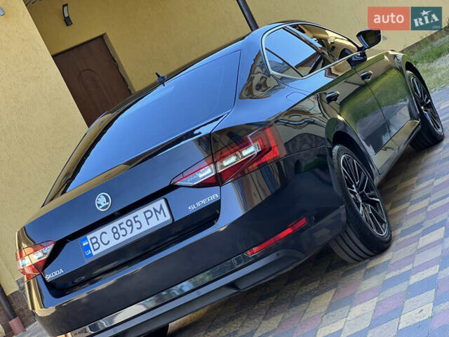 Чорний Шкода Суперб, об'ємом двигуна 2 л та пробігом 319 тис. км за 18500 $, фото 13 на Automoto.ua