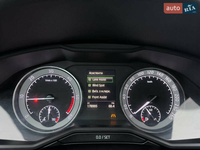 Черный Шкода Суперб, объемом двигателя 2 л и пробегом 178 тыс. км за 24900 $, фото 127 на Automoto.ua
