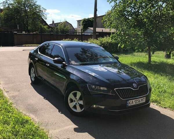 Черный Шкода Суперб, объемом двигателя 1.8 л и пробегом 220 тыс. км за 15499 $, фото 4 на Automoto.ua