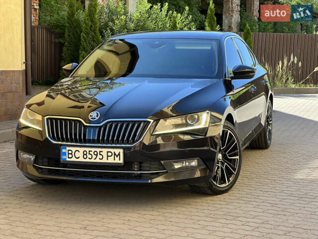 Чорний Шкода Суперб, об'ємом двигуна 2 л та пробігом 319 тис. км за 18500 $, фото 1 на Automoto.ua