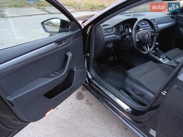 Черный Шкода Суперб, объемом двигателя 1.8 л и пробегом 131 тыс. км за 17300 $, фото 13 на Automoto.ua