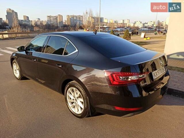 Черный Шкода Суперб, объемом двигателя 1.8 л и пробегом 57 тыс. км за 21000 $, фото 18 на Automoto.ua