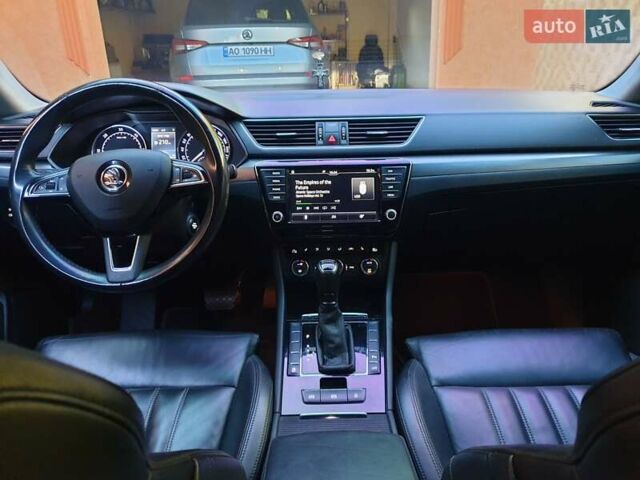 Чорний Шкода Суперб, об'ємом двигуна 2 л та пробігом 260 тис. км за 14800 $, фото 1 на Automoto.ua