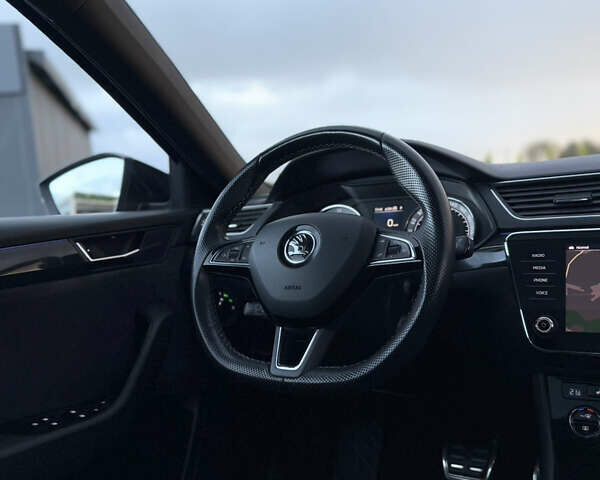 Черный Шкода Суперб, объемом двигателя 2 л и пробегом 158 тыс. км за 26900 $, фото 100 на Automoto.ua