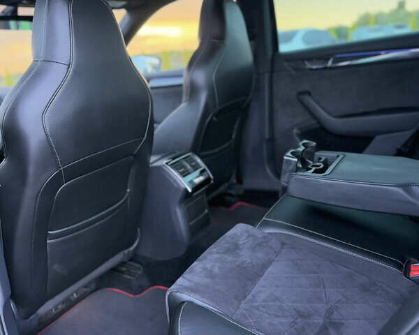 Черный Шкода Суперб, объемом двигателя 2 л и пробегом 158 тыс. км за 26900 $, фото 95 на Automoto.ua