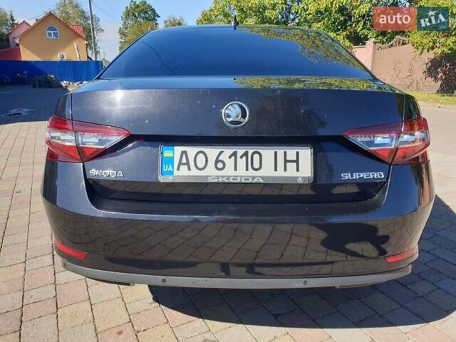 Чорний Шкода Суперб, об'ємом двигуна 2 л та пробігом 260 тис. км за 14800 $, фото 7 на Automoto.ua