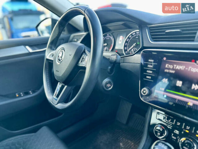 Чорний Шкода Суперб, об'ємом двигуна 1.97 л та пробігом 180 тис. км за 19900 $, фото 26 на Automoto.ua