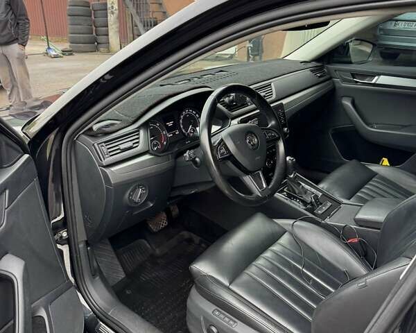 Черный Шкода Суперб, объемом двигателя 1.97 л и пробегом 281 тыс. км за 22000 $, фото 7 на Automoto.ua