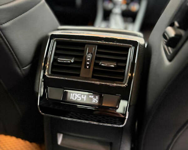 Чорний Шкода Суперб, об'ємом двигуна 1.97 л та пробігом 220 тис. км за 18400 $, фото 16 на Automoto.ua