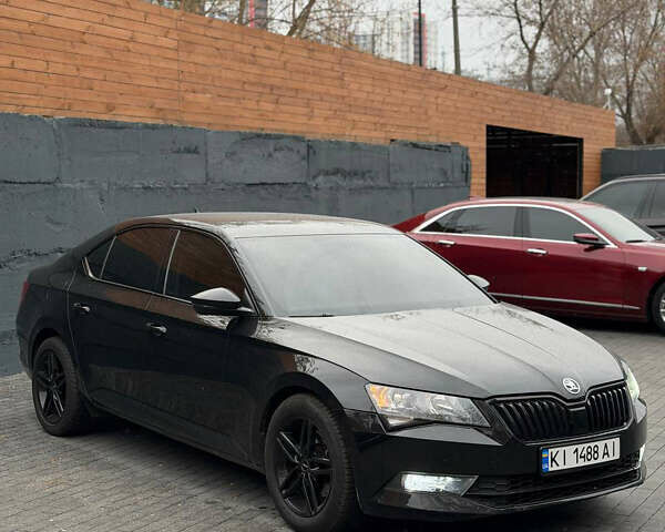 Чорний Шкода Суперб, об'ємом двигуна 1.97 л та пробігом 220 тис. км за 18400 $, фото 1 на Automoto.ua