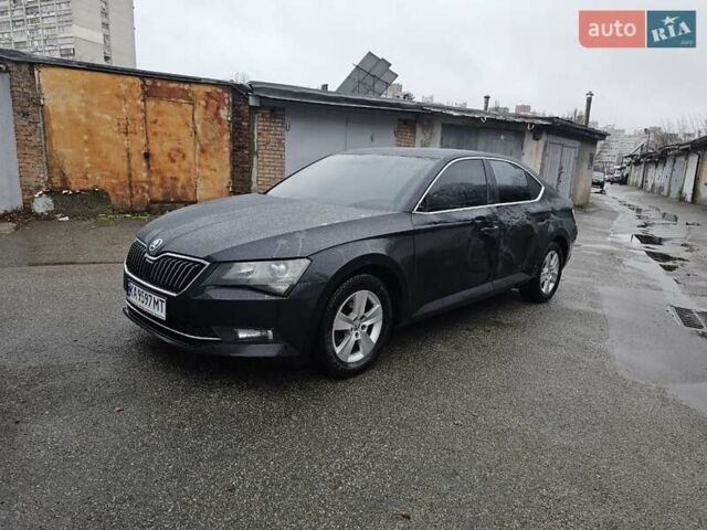 Черный Шкода Суперб, объемом двигателя 1.97 л и пробегом 200 тыс. км за 10900 $, фото 23 на Automoto.ua