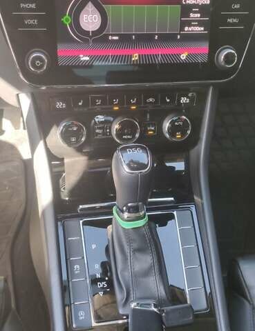 Черный Шкода Суперб, объемом двигателя 2 л и пробегом 54 тыс. км за 30000 $, фото 6 на Automoto.ua