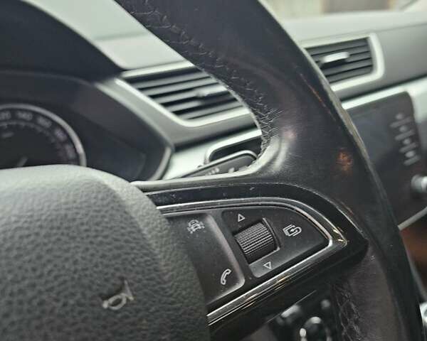 Черный Шкода Суперб, объемом двигателя 1.97 л и пробегом 200 тыс. км за 10900 $, фото 6 на Automoto.ua