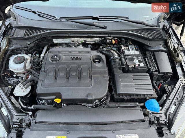 Черный Шкода Суперб, объемом двигателя 1.97 л и пробегом 184 тыс. км за 18700 $, фото 45 на Automoto.ua