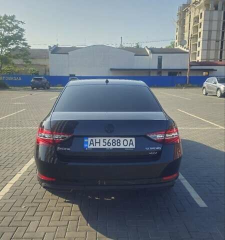 Черный Шкода Суперб, объемом двигателя 1.97 л и пробегом 122 тыс. км за 24900 $, фото 5 на Automoto.ua