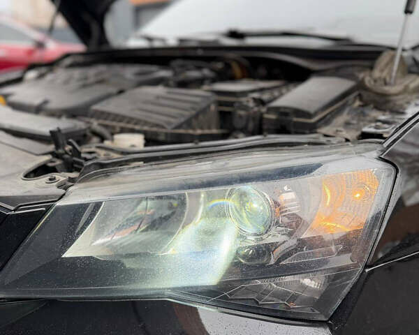 Чорний Шкода Суперб, об'ємом двигуна 1.97 л та пробігом 220 тис. км за 18400 $, фото 8 на Automoto.ua