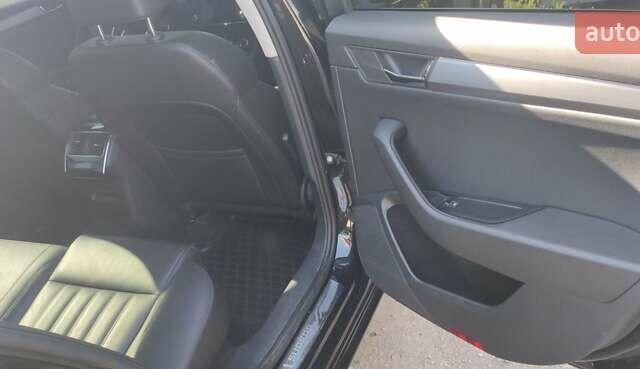 Черный Шкода Суперб, объемом двигателя 2 л и пробегом 54 тыс. км за 30000 $, фото 12 на Automoto.ua
