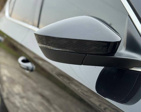 Черный Шкода Суперб, объемом двигателя 1.97 л и пробегом 184 тыс. км за 18700 $, фото 14 на Automoto.ua