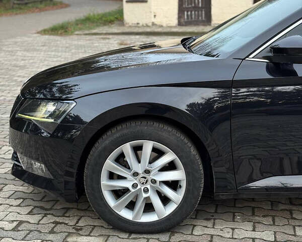 Черный Шкода Суперб, объемом двигателя 1.97 л и пробегом 184 тыс. км за 18700 $, фото 16 на Automoto.ua