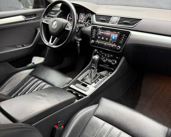 Чорний Шкода Суперб, об'ємом двигуна 1.97 л та пробігом 220 тис. км за 18400 $, фото 13 на Automoto.ua
