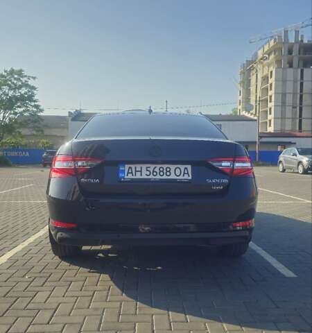 Черный Шкода Суперб, объемом двигателя 1.97 л и пробегом 122 тыс. км за 24900 $, фото 11 на Automoto.ua