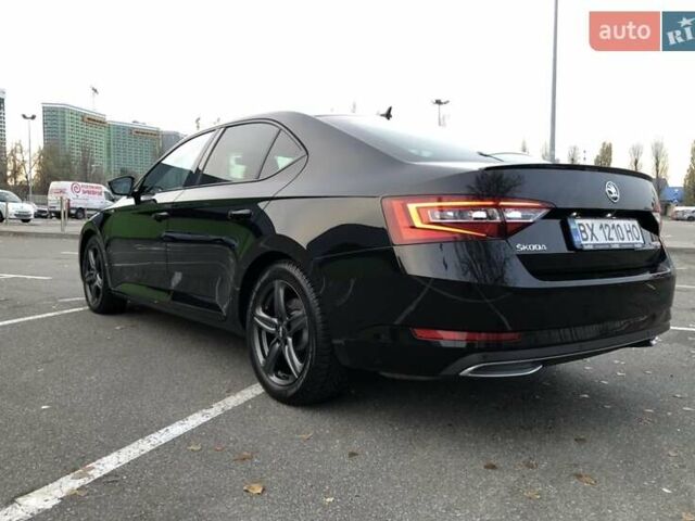 Чорний Шкода Суперб, об'ємом двигуна 1.97 л та пробігом 108 тис. км за 29599 $, фото 5 на Automoto.ua