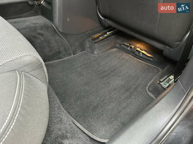 Черный Шкода Суперб, объемом двигателя 2 л и пробегом 253 тыс. км за 19900 $, фото 20 на Automoto.ua