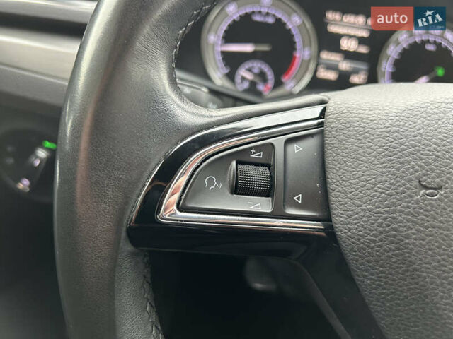 Черный Шкода Суперб, объемом двигателя 2 л и пробегом 253 тыс. км за 19900 $, фото 46 на Automoto.ua