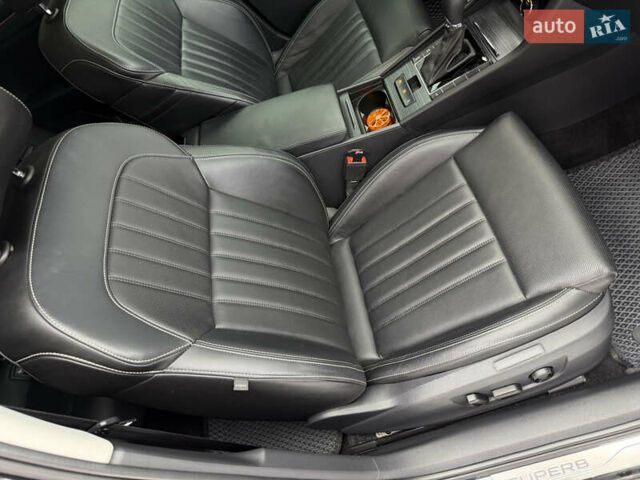 Черный Шкода Суперб, объемом двигателя 1.97 л и пробегом 149 тыс. км за 31500 $, фото 30 на Automoto.ua