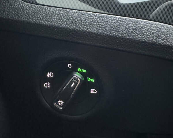 Черный Шкода Суперб, объемом двигателя 1.97 л и пробегом 190 тыс. км за 30499 $, фото 29 на Automoto.ua