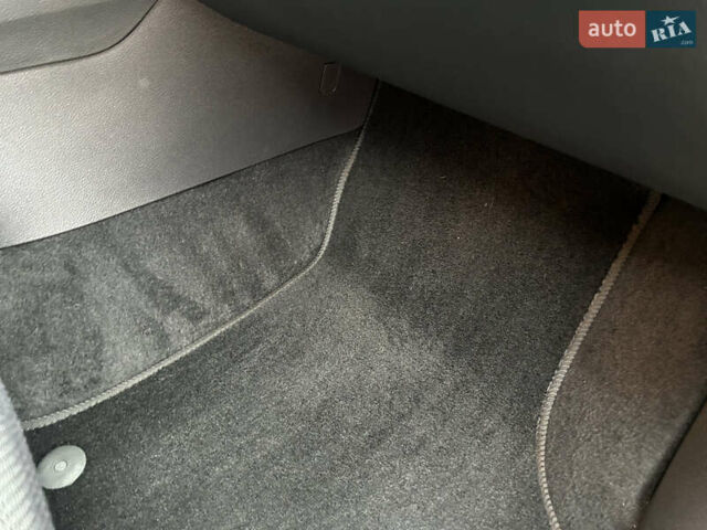 Черный Шкода Суперб, объемом двигателя 2 л и пробегом 253 тыс. км за 19900 $, фото 24 на Automoto.ua