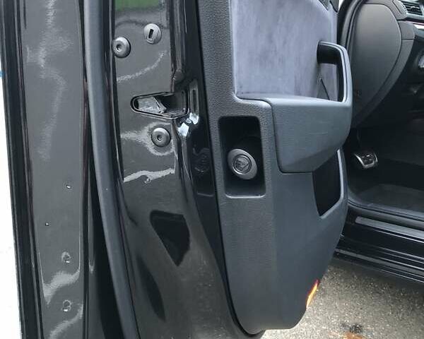 Чорний Шкода Суперб, об'ємом двигуна 1.97 л та пробігом 108 тис. км за 29599 $, фото 10 на Automoto.ua