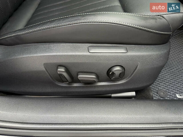 Черный Шкода Суперб, объемом двигателя 1.97 л и пробегом 149 тыс. км за 31500 $, фото 31 на Automoto.ua